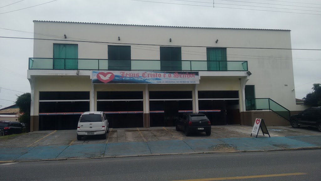 Fachada de Igreja Universal
