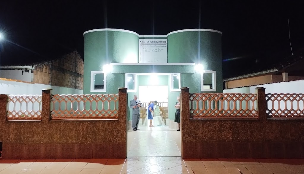 Fachada de Igreja Pentecostal de Jesus Cristo - Cananéia