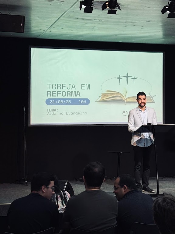 Fachada de Igreja Cristã Evangélica de Curitiba