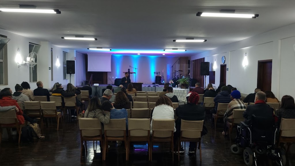 Fachada de Primeira Igreja Cristianismo Decidido de Curitiba