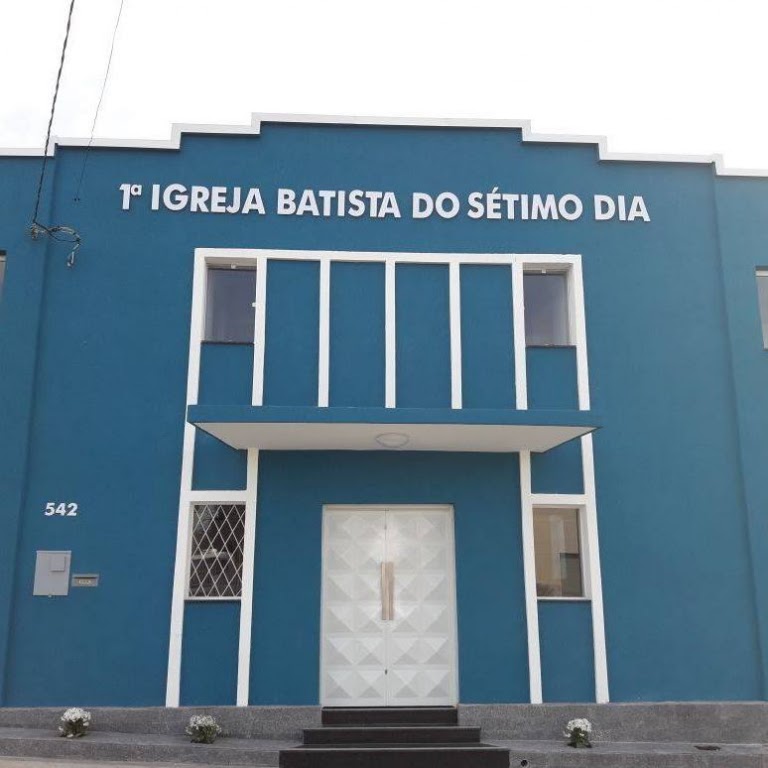 Fachada de PIB7 Curitiba - Primeira Igreja Batista do Sétimo Dia de Curitiba