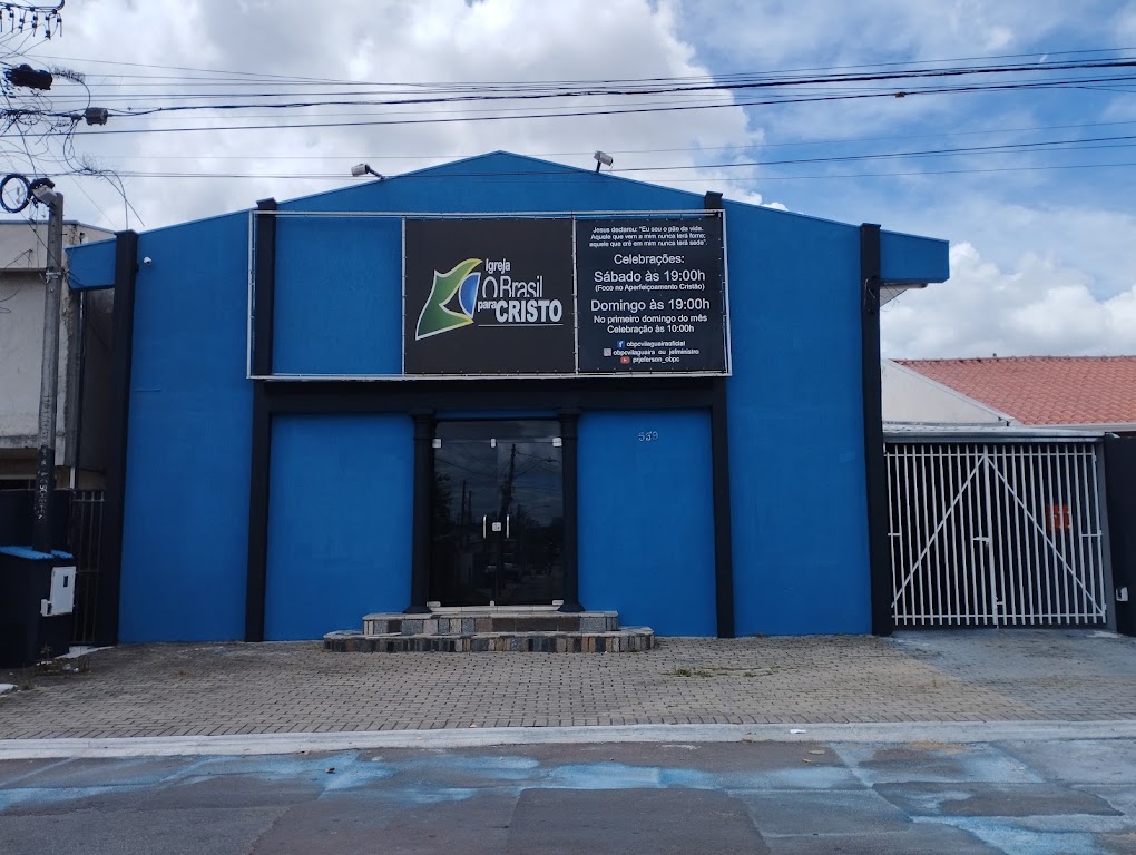 Fachada de Igreja O Brasil Para Cristo - Guaíra