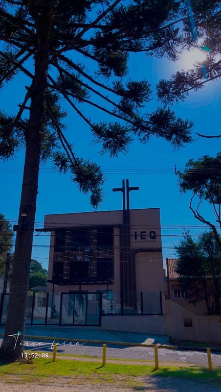 Fachada de 47° I.E.Q.