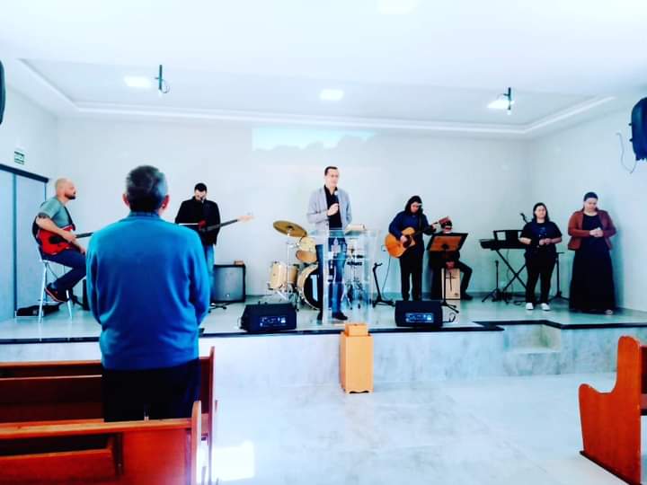 Fachada de Primeira Igreja Batista do Sétimo Dia de São José dos Pinhais
