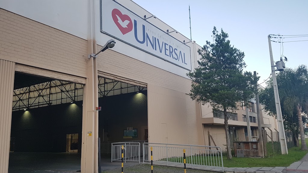 Fachada de Igreja Universal do Reino de Deus