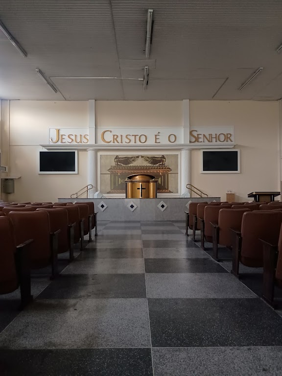 Fachada de Igreja Universal do Reino de Deus