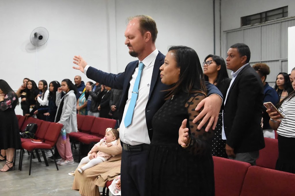 Fachada de Igreja Avivamento para as Nações
