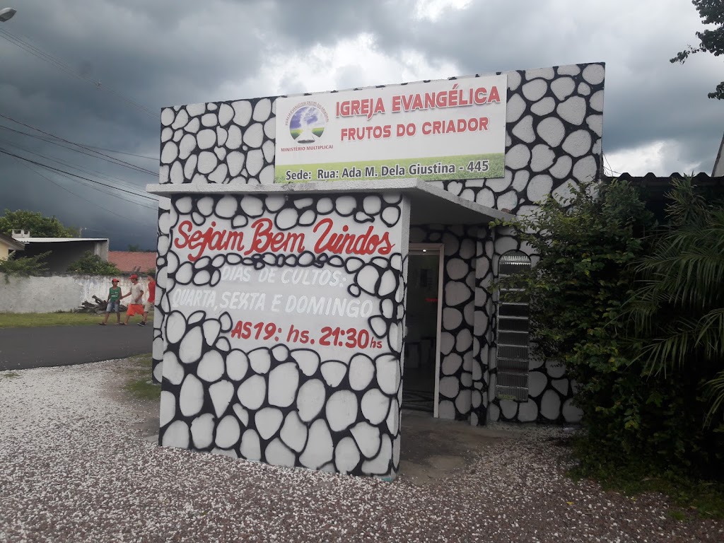 Fachada de Igreja Evangelica Frutos Do Criador