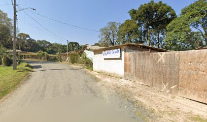 Fachada de igreja Pentecostal Deus é Amor Cachoeira