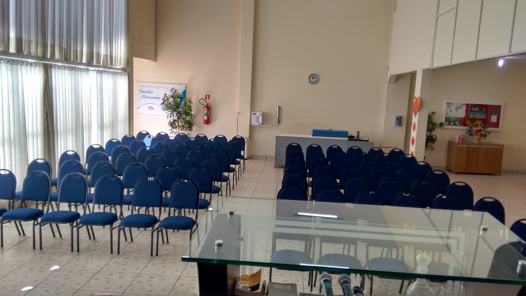 Fachada de Igreja Apostólica Fonte da Vida