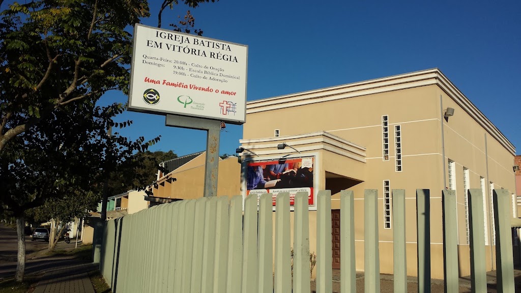 Fachada de Igreja Batista em Vitória Régia