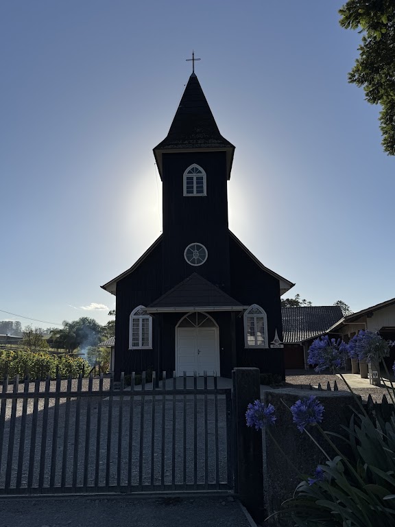 Fachada de Igreja Preta - IECLB