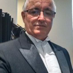 Fachada de Igreja Evangelica Mundial da fé - Templo das Aguas