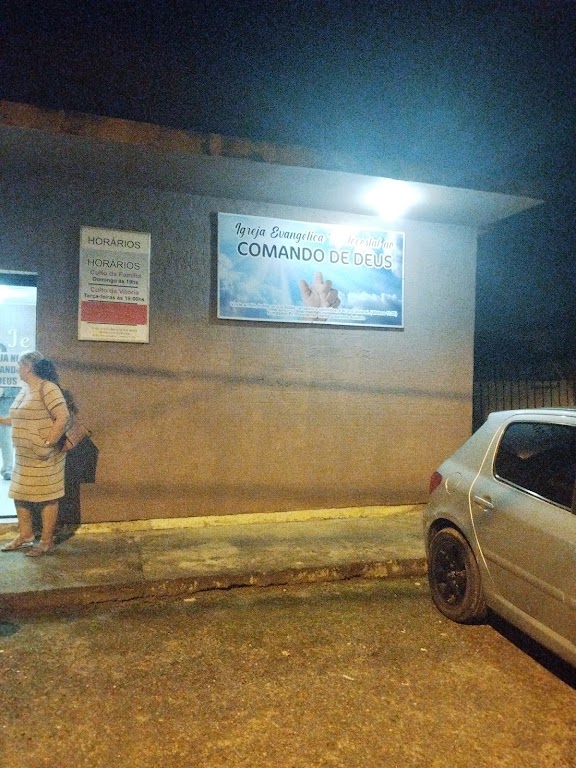 Fachada de Igreja evangélica pentecostal comando de Deus