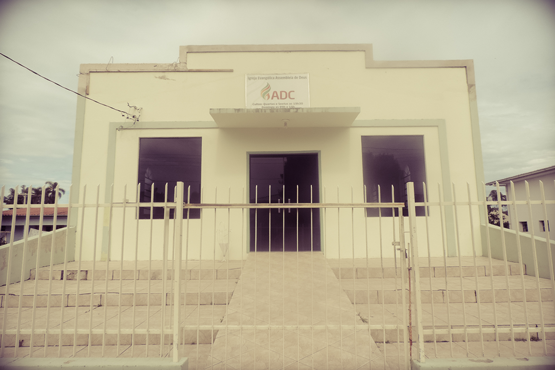 Fachada de Assembleia de Deus - Linha Batista
