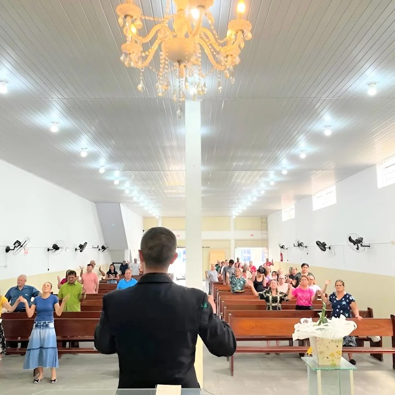 Fachada de Igreja Pentecostal Deus é Amor- Sede Setorial