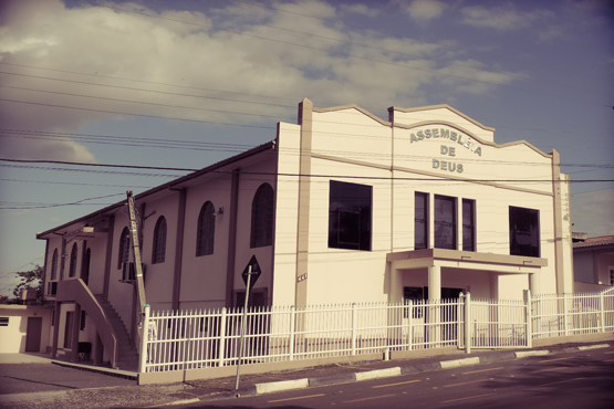 Fachada de Assembleia de Deus - Cidade Mineira
