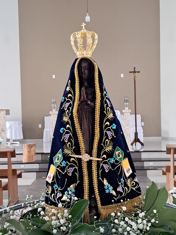 Fachada de Igreja Nossa Senhora Aparecida e São Cristóvão