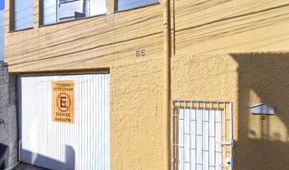 Fachada de Assembléia de Deus Rosa de Saron