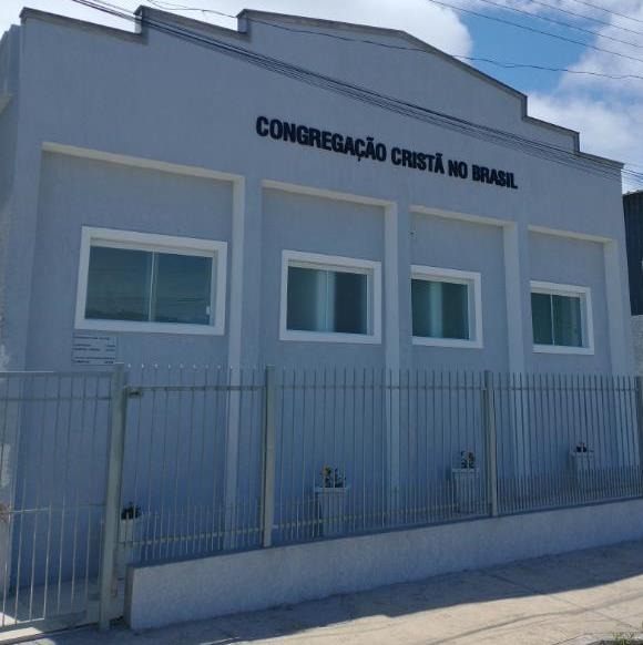 Fachada de Congregação Cristã no Brasil - Costeira de Pirajubaé