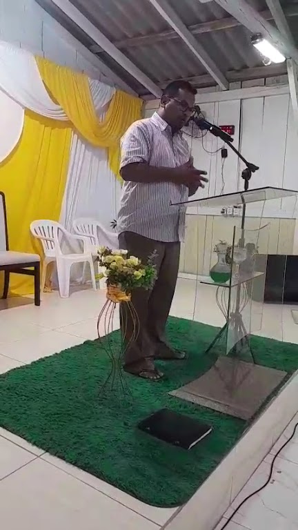 Fachada de Igreja Tempo de um avivamento