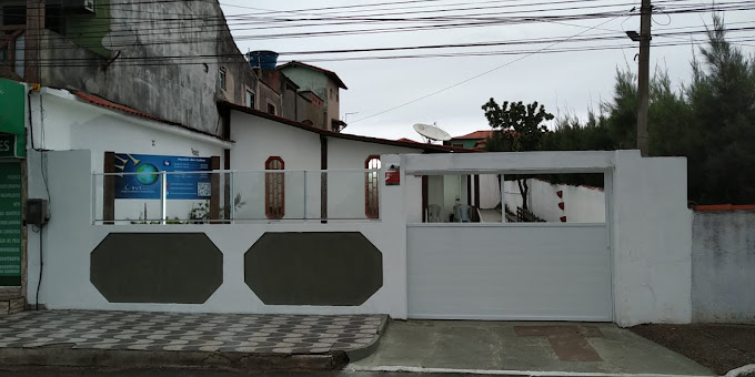 Fachada de Igreja Cristã Maranata - Figueira