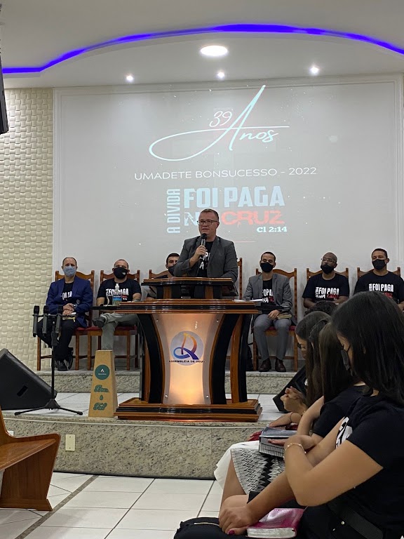 Fachada de Assembleia de Deus sede regional Bonsucesso