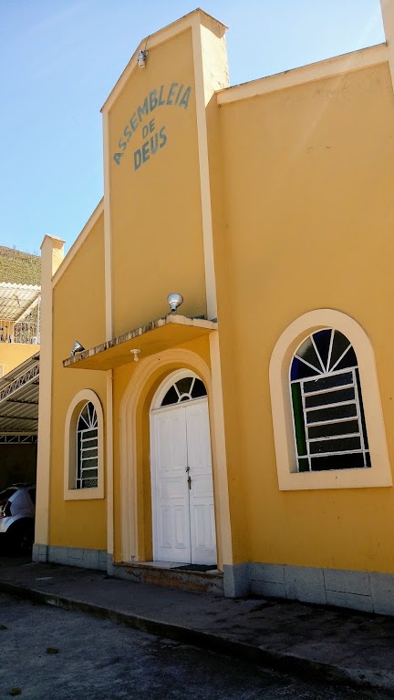 Fachada de Assembléia de Deus Sede Regional Pessegueiros
