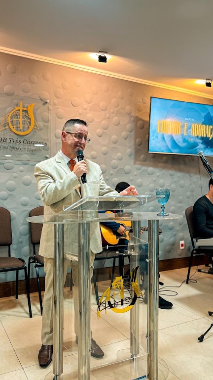 Fachada de Igreja de Deus em Três Córregos