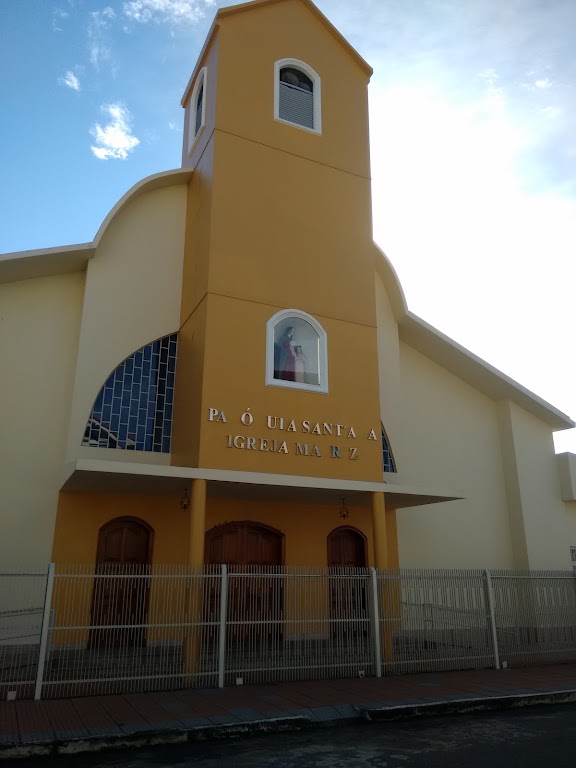 Fachada de Paróquia Sant'Ana