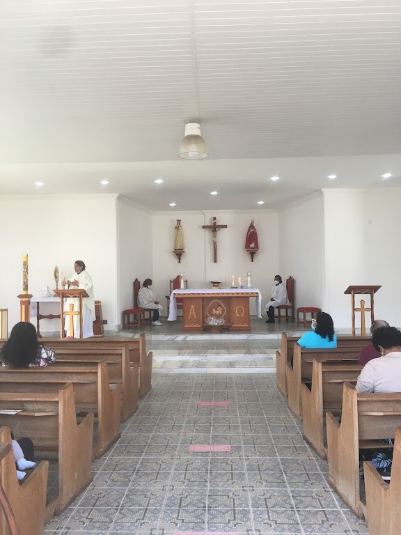 Fachada de Igreja Nossa Senhora Rosa Mística