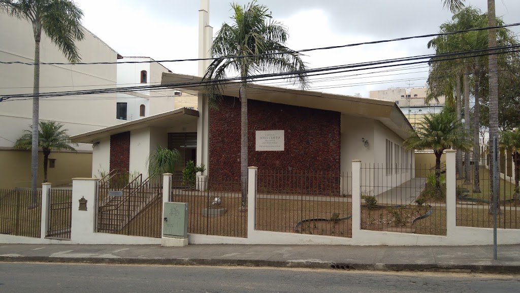 Fachada de A Igreja de Jesus Cristo dos Santos dos Últimos Dias