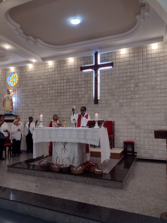 Fachada de Igreja Menino Jesus de Praga
