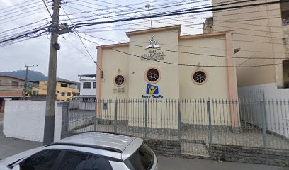 Fachada de Igreja Adventista do Sétimo Dia - Bandeirantes