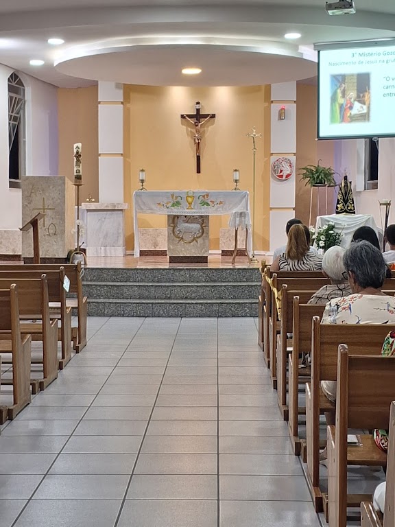 Fachada de Igreja Santa Lúcia Filippini