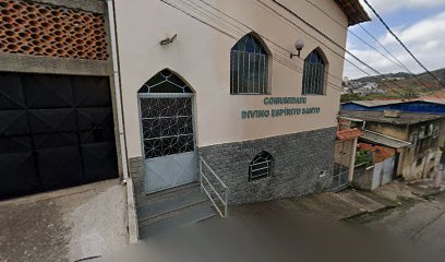 Fachada de Igreja Divino Espírito Santo