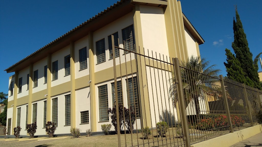Fachada de A Igreja de Jesus Cristo dos Santos dos Últimos Dias