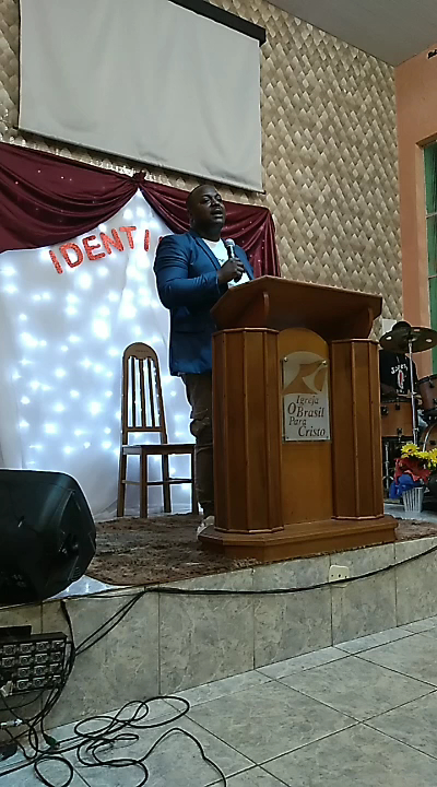 Fachada de Igreja Evangélica Pentecostal O Brasil Para Cristo