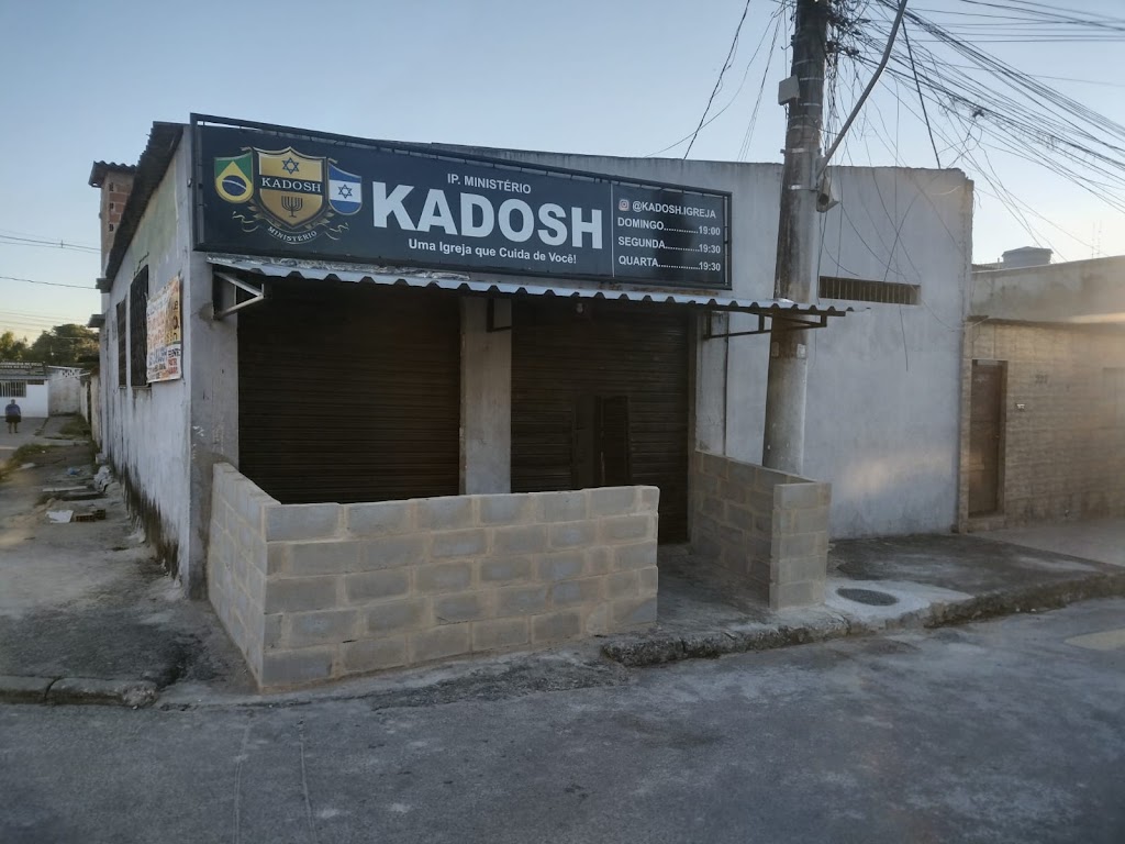 Fachada de Igreja Pentecostal Ministério Kadosh - Igreja em Nova Iguaçu