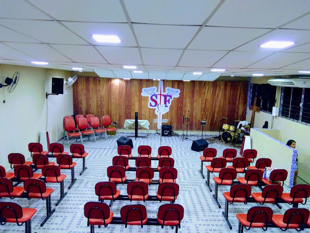 Fachada de Com.ev.pentecostal sarando a terra ferida em eng pedreira