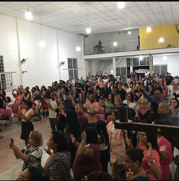 Fachada de Assembleia de Deus Ministério Vida