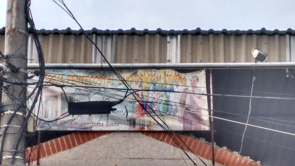 Fachada de Igreja Pentecostal Unidos com Cristo