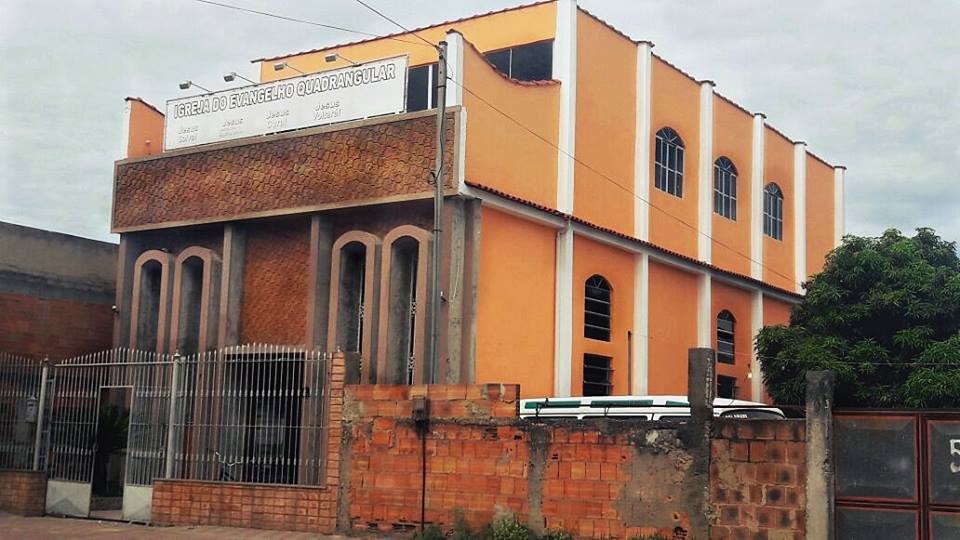 Fachada de Igreja do Evangelho Quadrangular De Jardim Pernanbuco