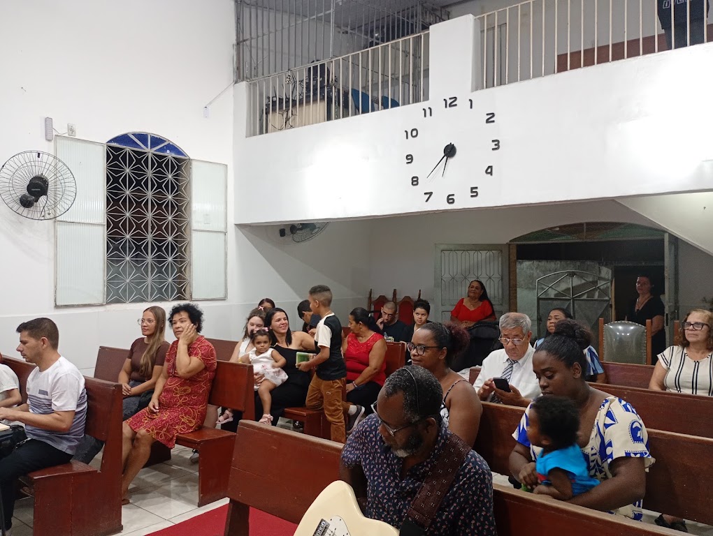 Fachada de Igreja Adventista da Em Rosa Dos Ventos