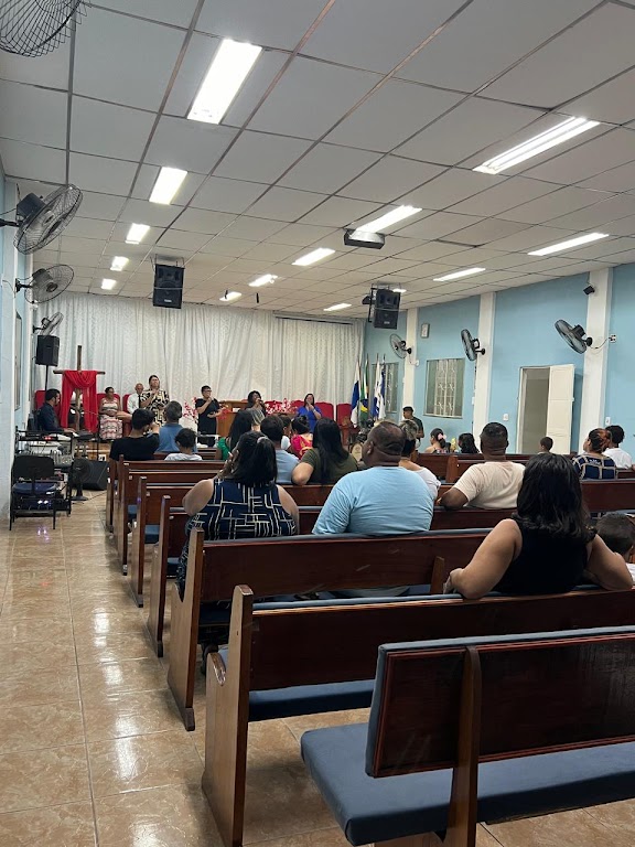 Fachada de Assembléia de Deus Ministério Adoração e Missões