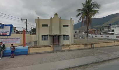 Fachada de Primeira Igreja Batista em Chatuba