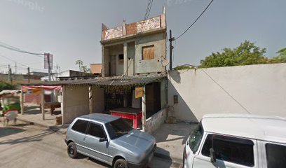 Fachada de Igreja Universal - BATAN