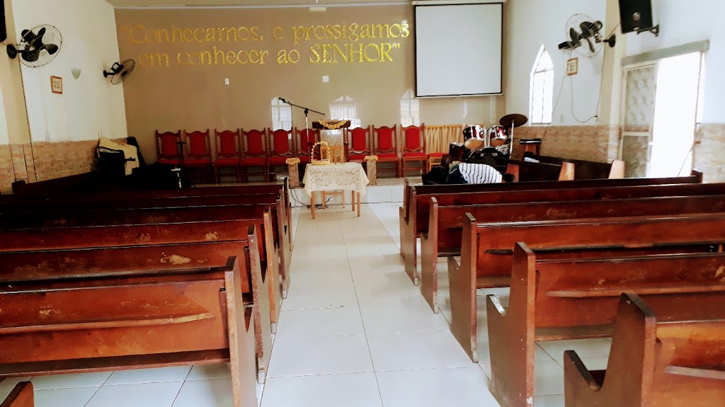 Fachada de I.E.P. Igreja em Edson Passos Militante em Obra de Restauração.