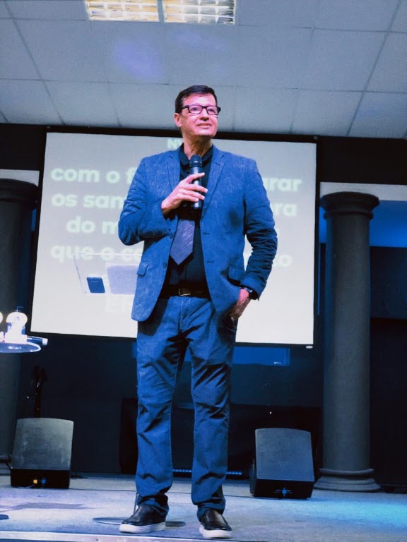 Fachada de Igreja Evangélica Redenção Cristã
