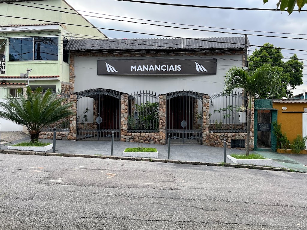 Fachada de Igreja Mananciais